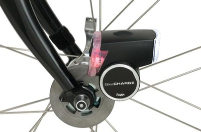 騎行發(fā)電機,邊騎自行車邊充手機不是夢